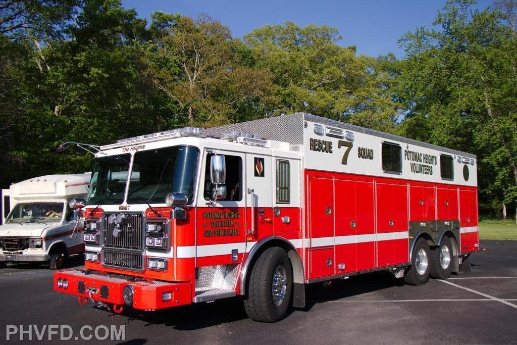 Squad 7: 2019 Seagrave Attacker Specialist Walk In Rescue